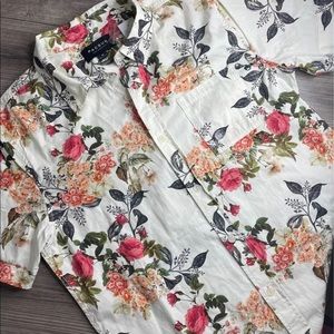 Pacsun Buttonup Shirt Medium NWT Hawaiian Floral